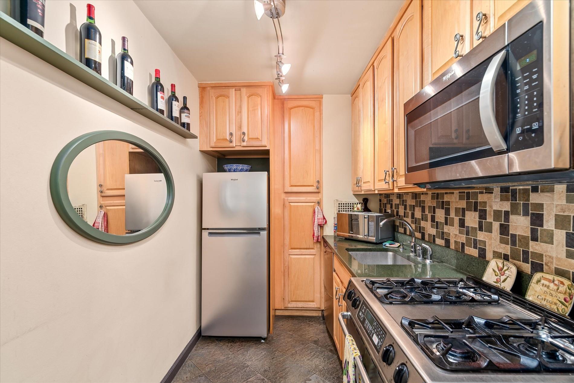 #7 photo, 52-30 39 Drive, クイーンズ区 Woodside , NY 11377