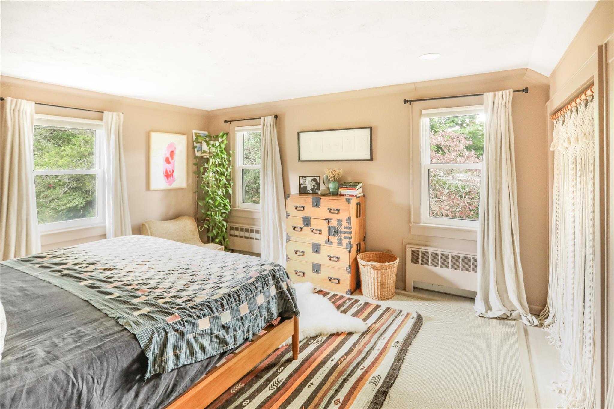 #12 photo, 20 Livingston Road, Bellport Village , NY 11713