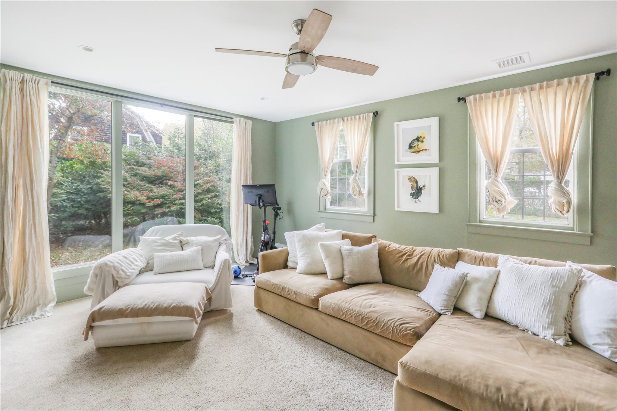 #14 photo, 20 Livingston Road, Bellport Village , NY 11713