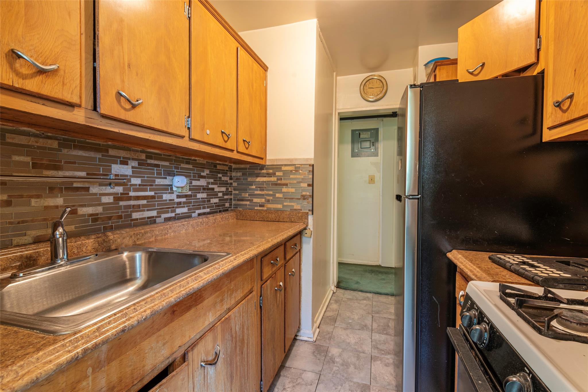 #13 photo, 99-35 59 Avenue, クイーンズ区 Corona , NY 11368