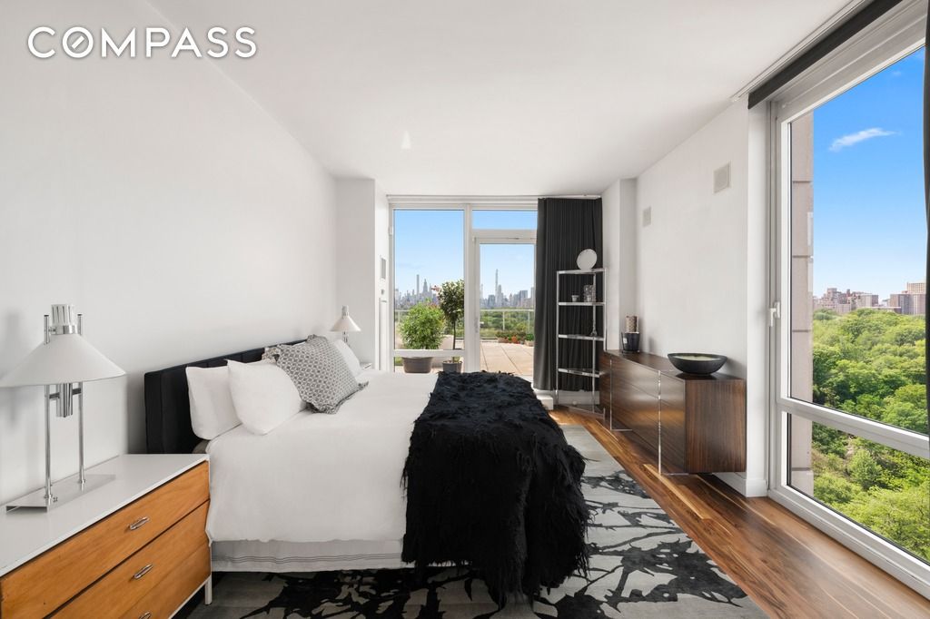 #13 photo, 111 Central Park N, マンハッタン Harlem , NY 10026