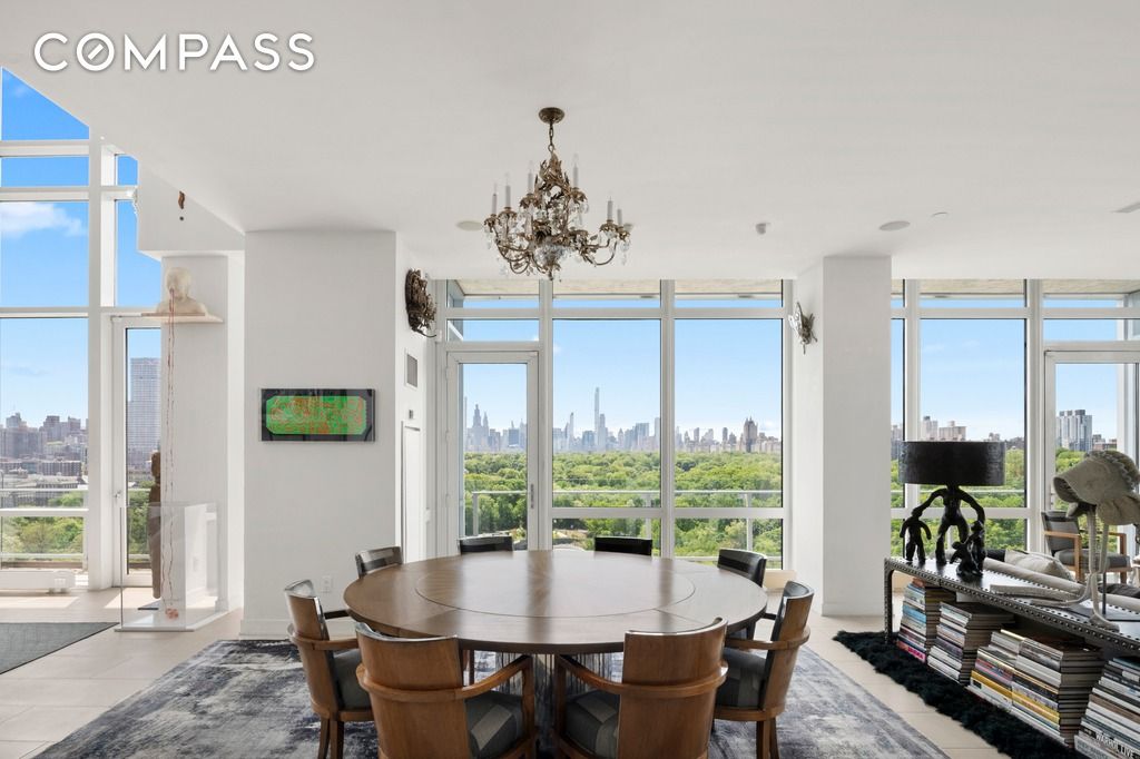 #9 photo, 111 Central Park N, マンハッタン Harlem , NY 10026