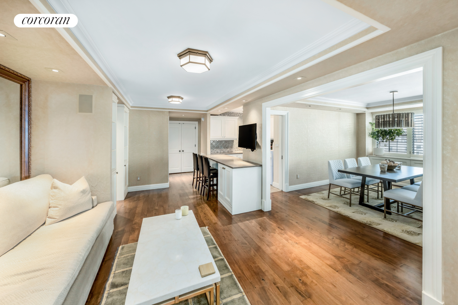 #5 photo, 233 E 69TH Street, マンハッタン Lenox Hill , NY 10021