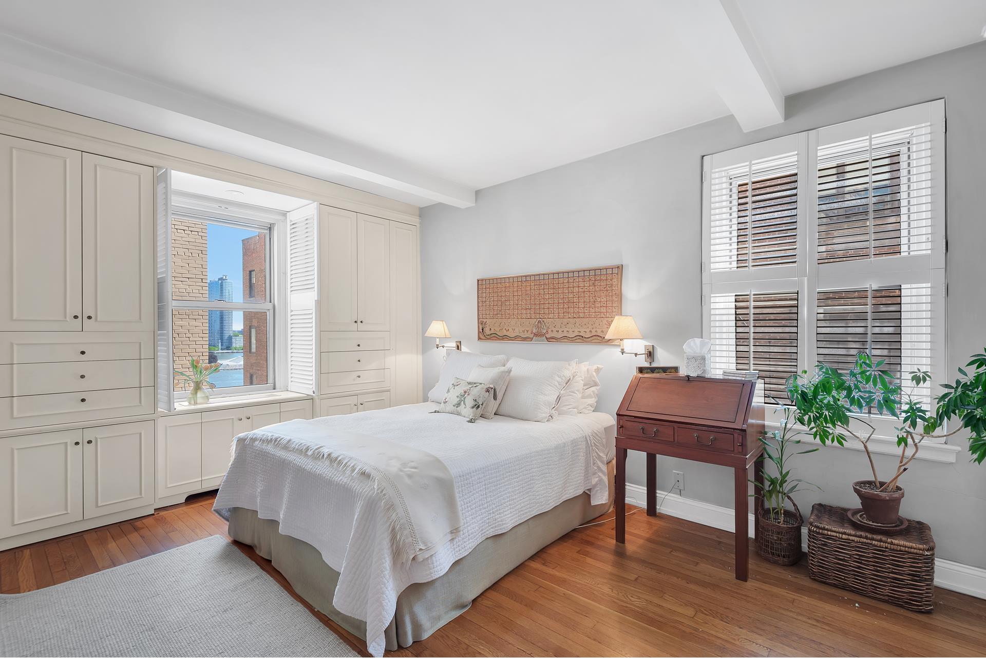 #13 photo, 434 E 52ND Street, マンハッタン Beekman , NY 10022