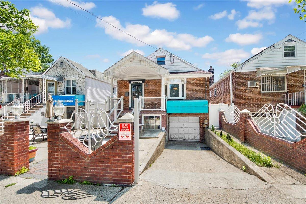 #1 photo, 1230 Arnow Avenue, Bronx , NY 10469