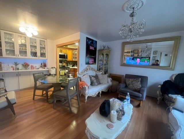 #5 photo, 102-01 Strong Avenue, クイーンズ区 Corona , NY 11368