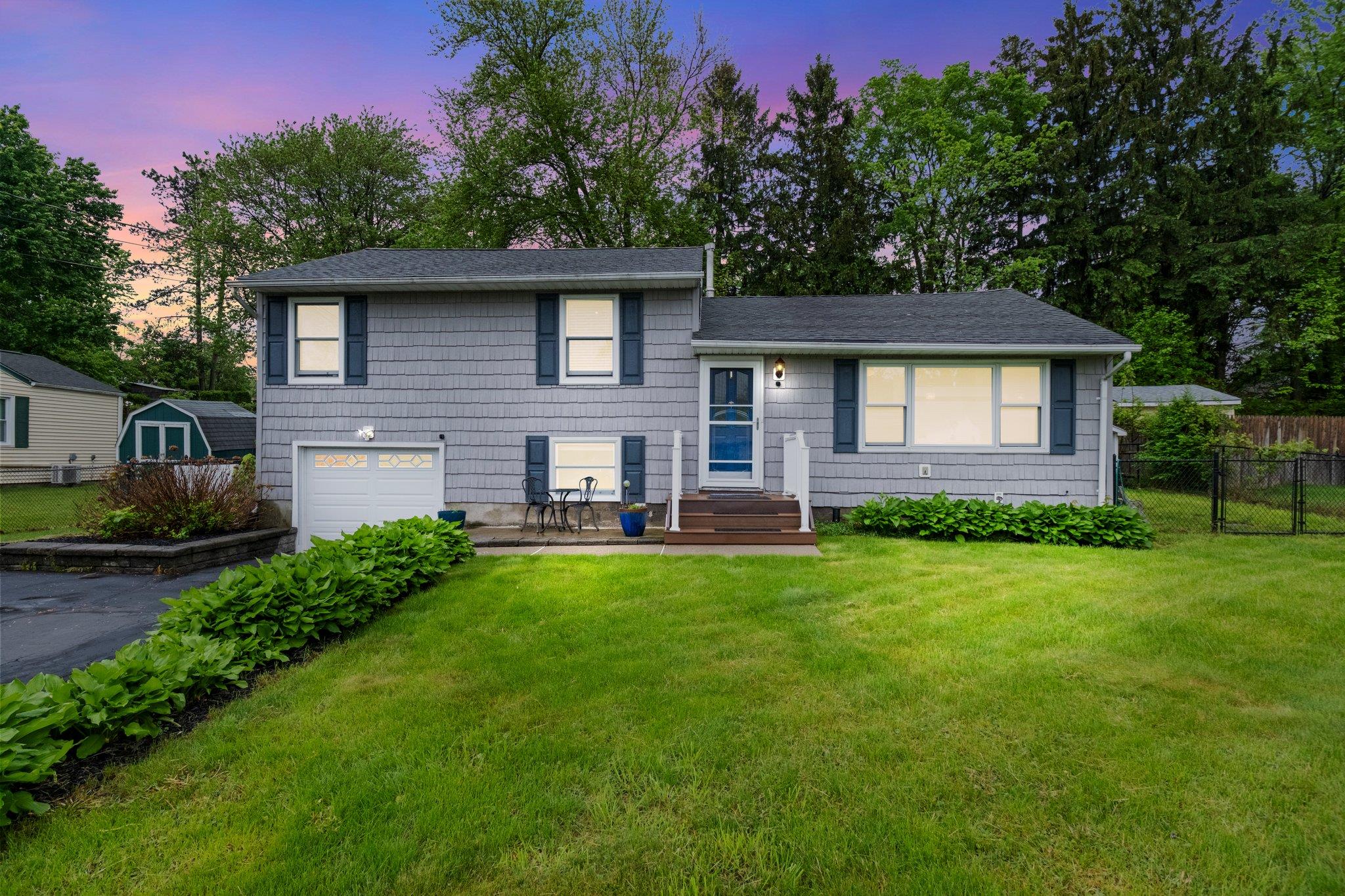 #1 photo, 22 Willow Place, Middletown , NY 10940