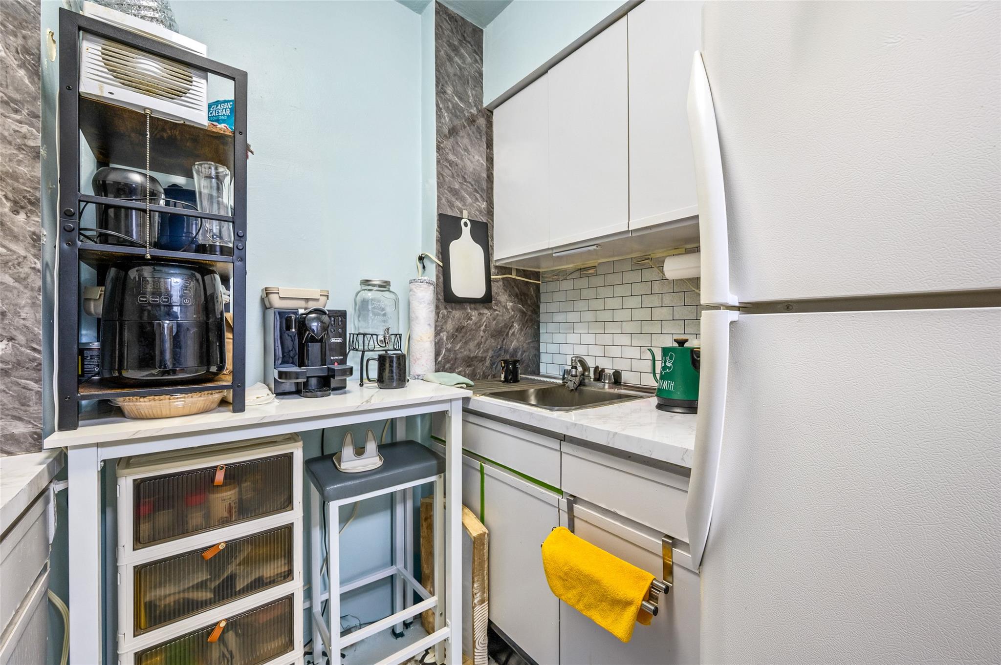 #12 photo, 6115 97th St, Rego Park , NY 11374