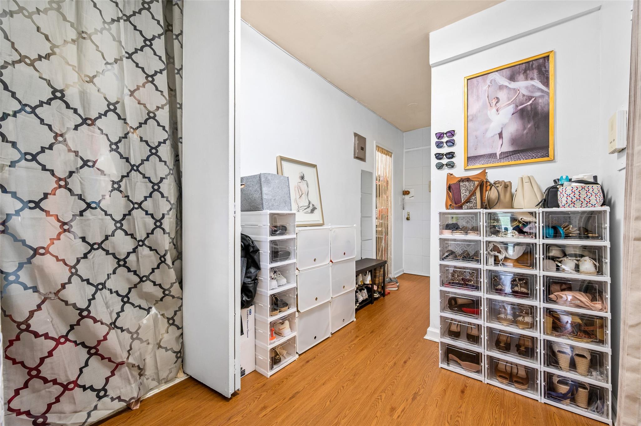 #14 photo, 6115 97th St, Rego Park , NY 11374