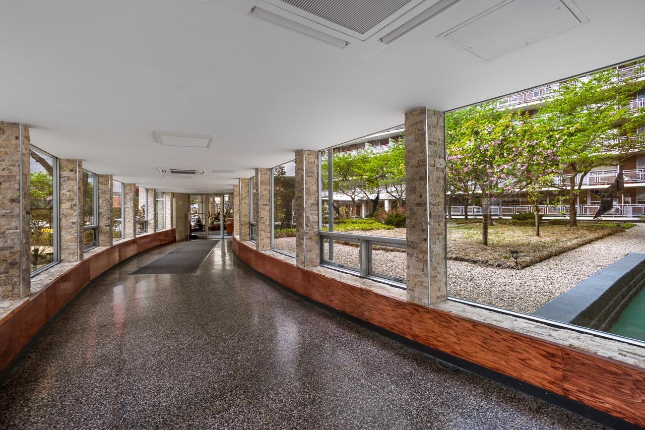 #3 photo, 6115 97th St, Rego Park , NY 11374