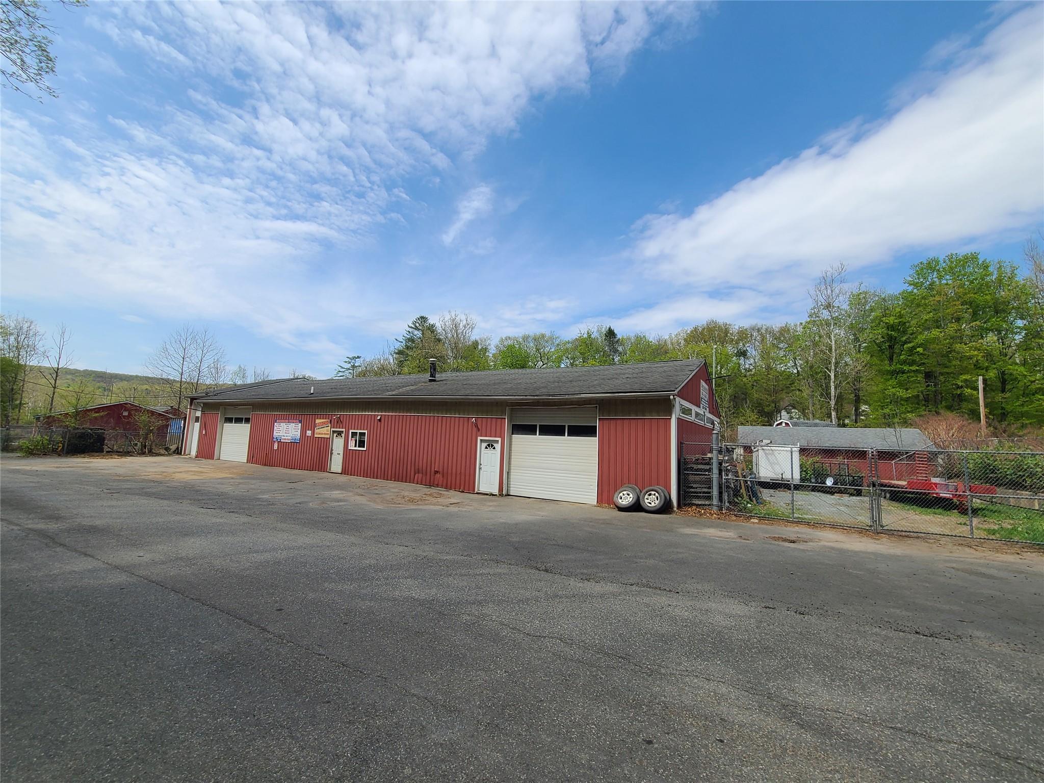 #12 photo, 26 Hook Road, Sparrowbush , NY 12780