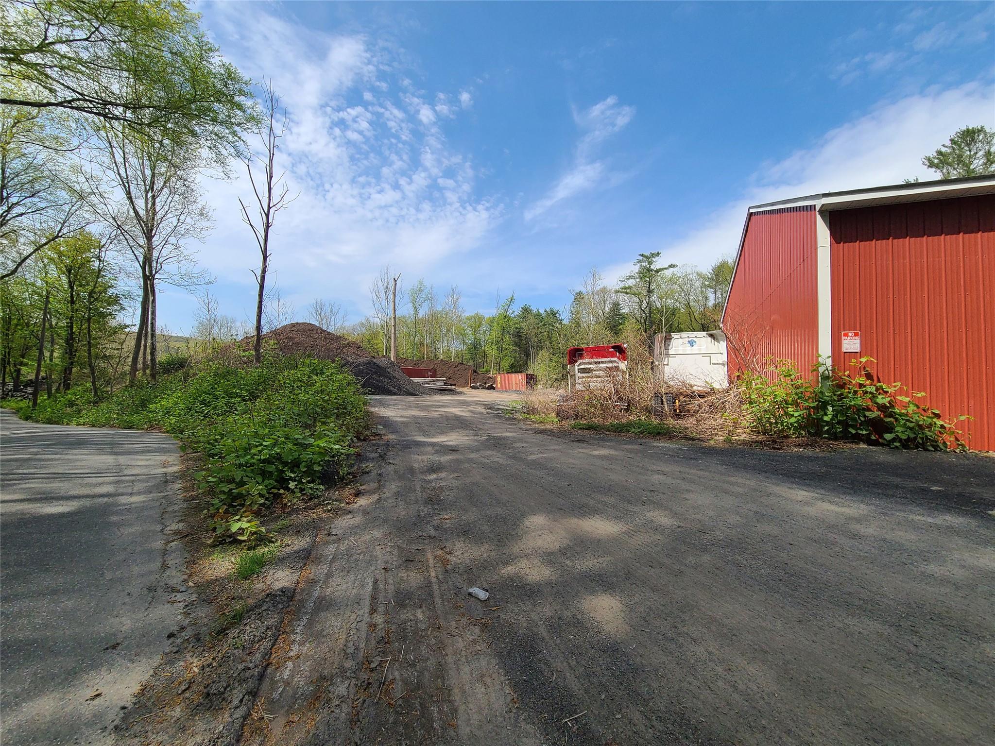 #18 photo, 26 Hook Road, Sparrowbush , NY 12780