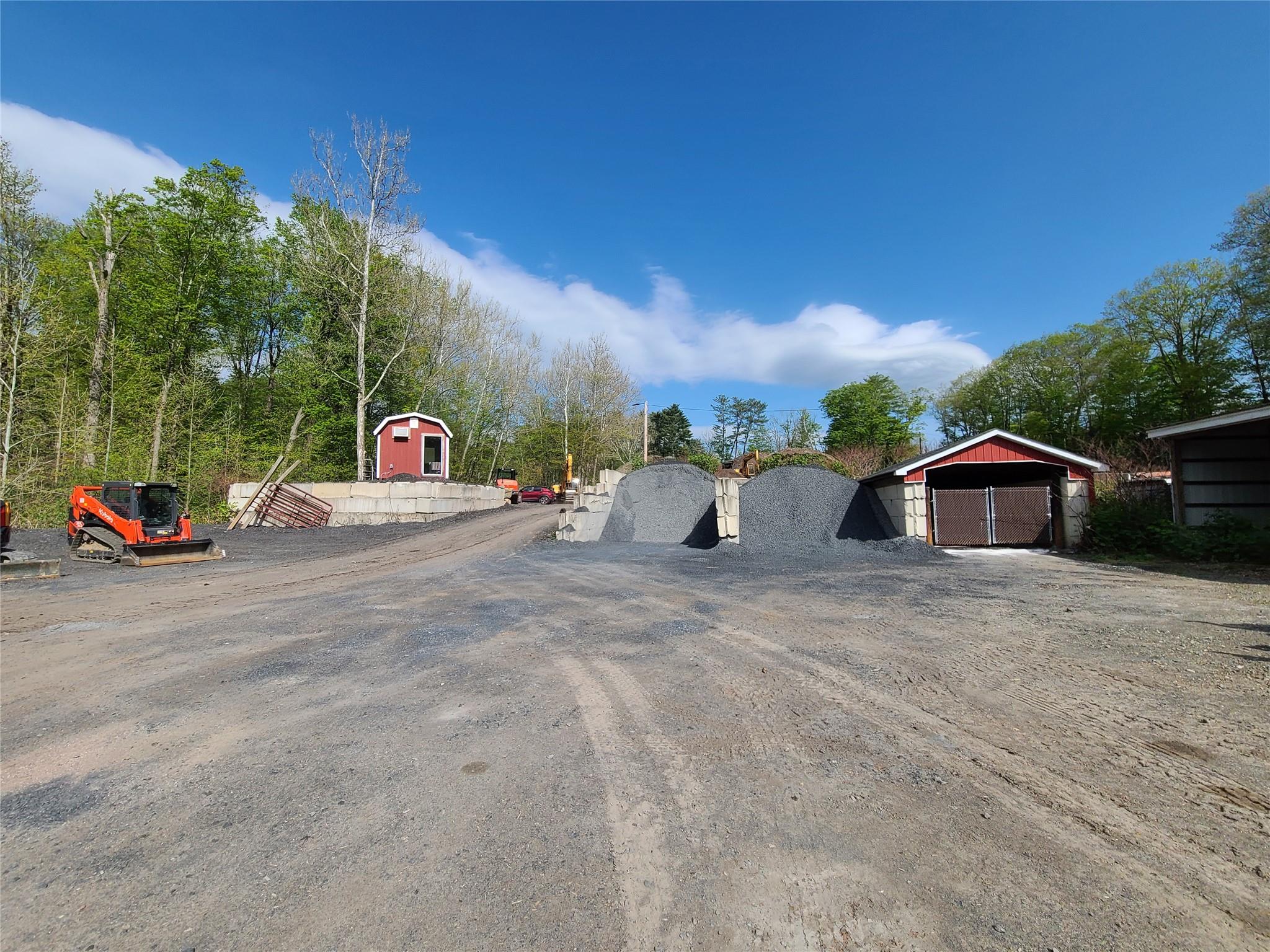 #20 photo, 26 Hook Road, Sparrowbush , NY 12780