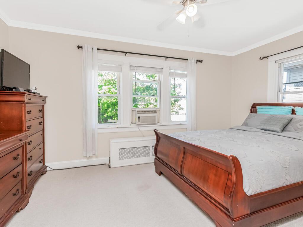 #10 photo, 4428 Bruner Avenue, برونكس Bronx , NY 10466