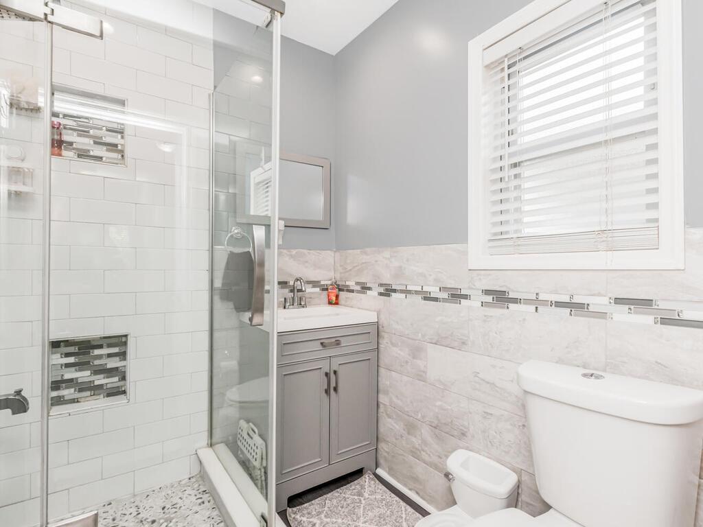 #14 photo, 4428 Bruner Avenue, برونكس Bronx , NY 10466