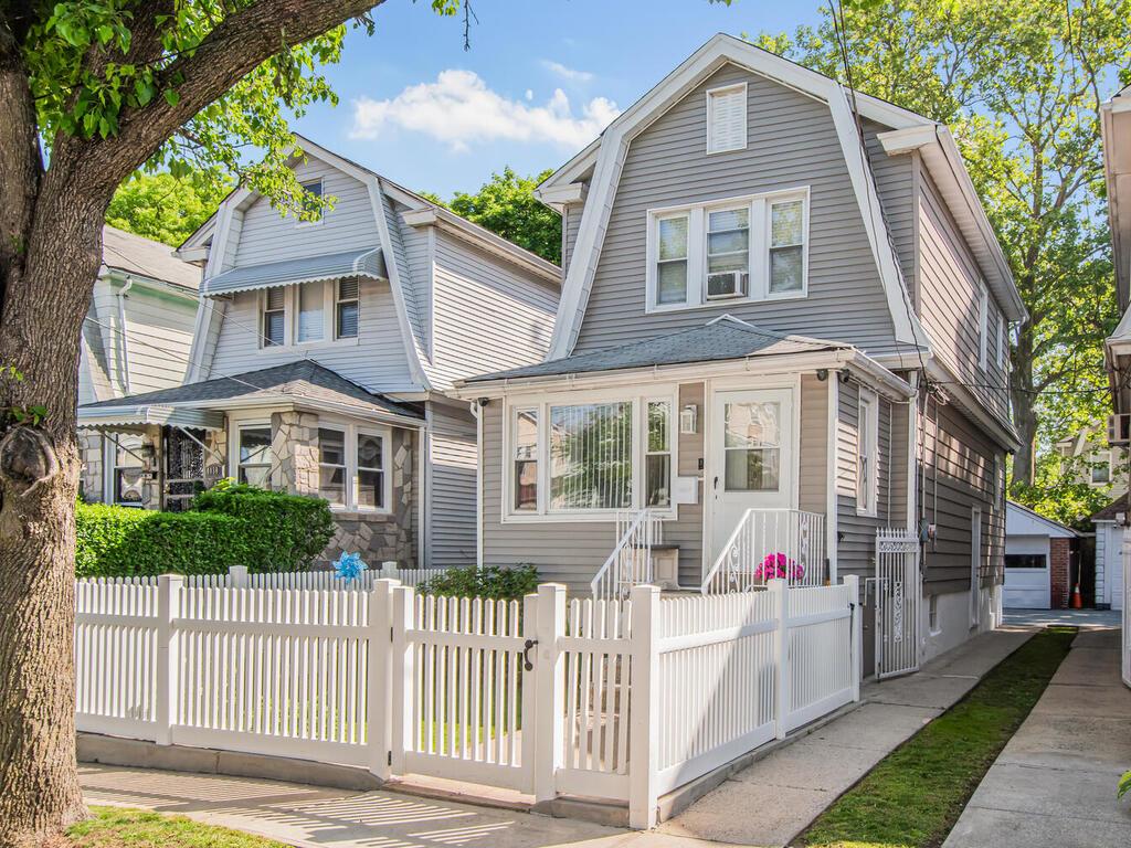 #2 photo, 4428 Bruner Avenue, برونكس Bronx , NY 10466