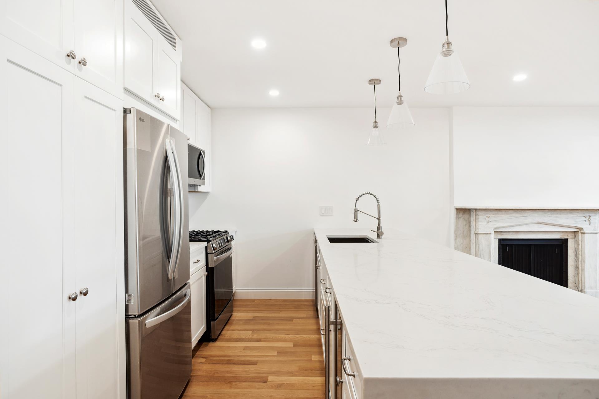 #4 photo, 119 HENRY Street, ブルックリン区 Brooklyn Heights , NY 11201