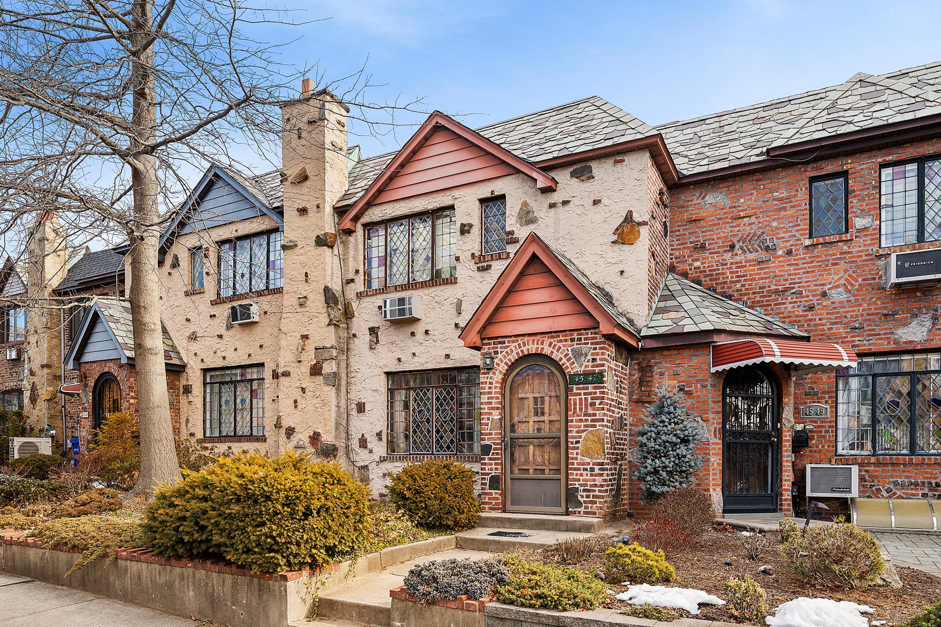 #1 photo, 45-47 193RD Street, 法拉盛 Flushing , NY 11358