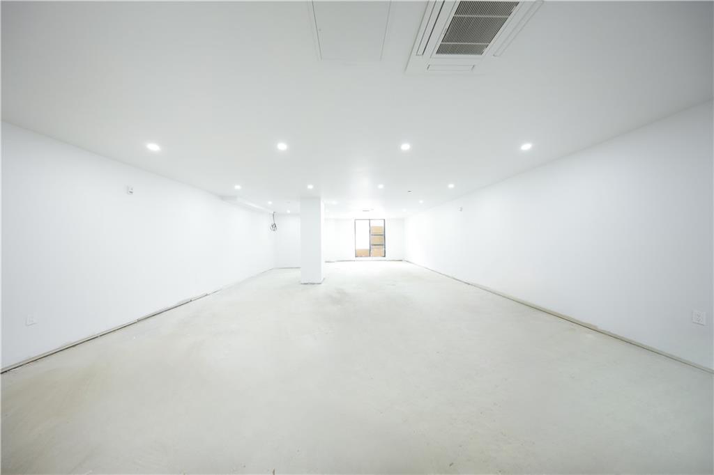 #20 photo, 16502 Sanford Avenue, クイーンズ区 Flushing , NY 11358