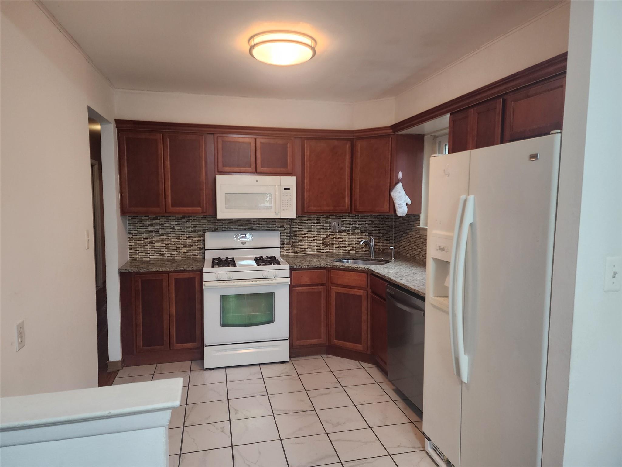 #1 photo, 65-08 77 Street, Middle Village , NY 11379