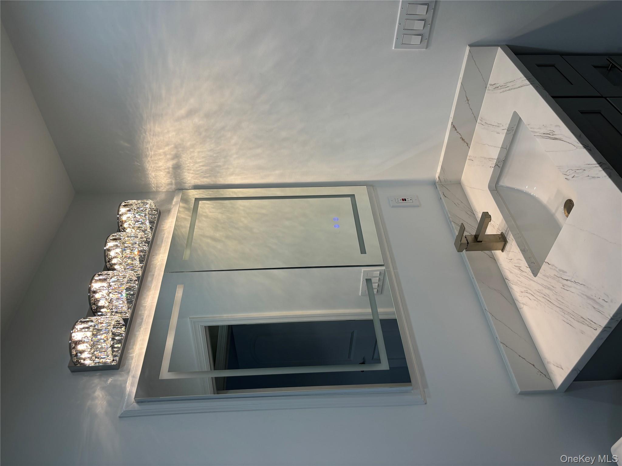 #7 photo, 14 Chenango Drive, サフォーク郡 Bay Shore , NY 11706