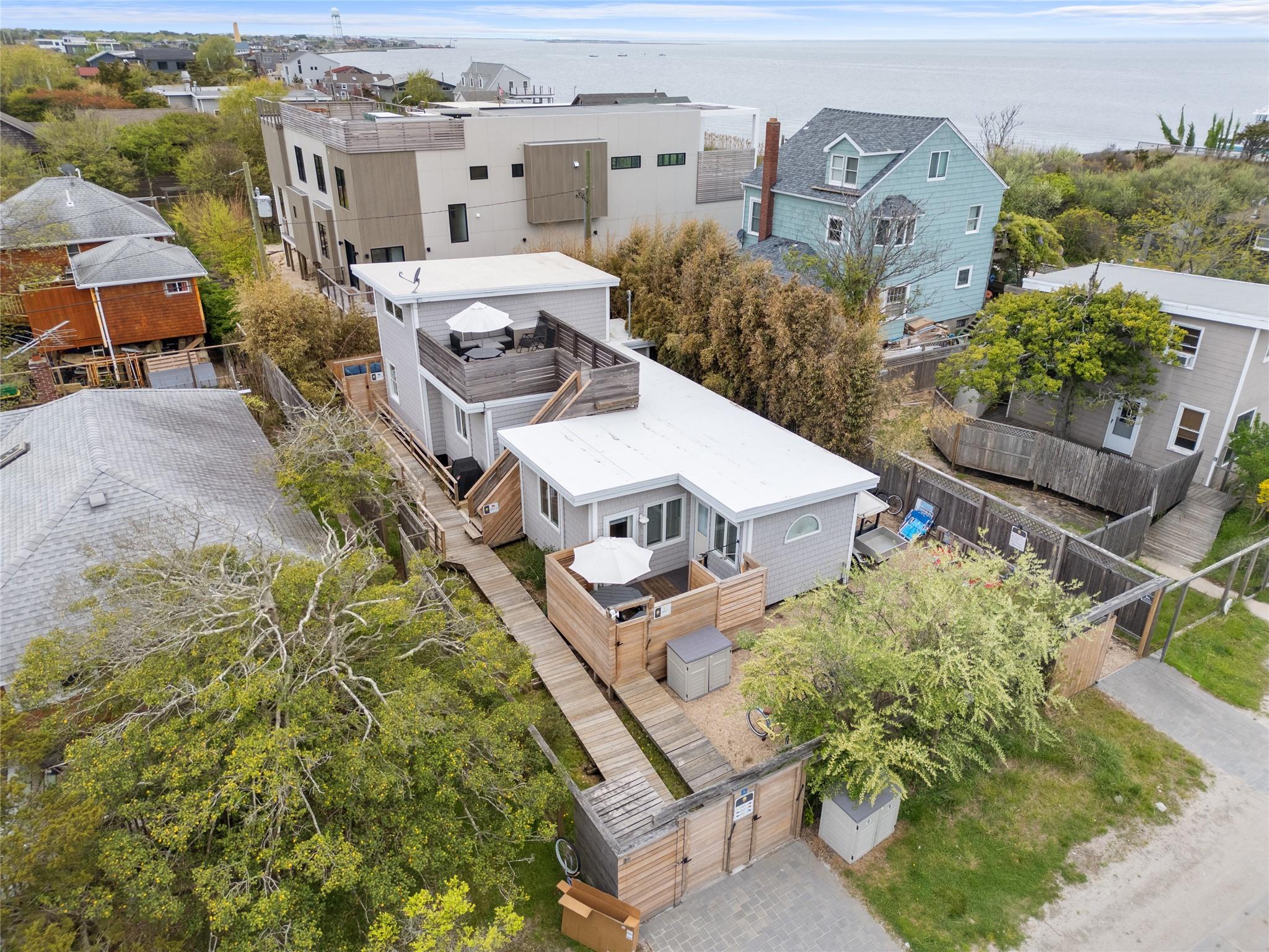 #6 photo, 5 Champlain Street, サフォーク郡 Ocean Bay Park , NY 11706