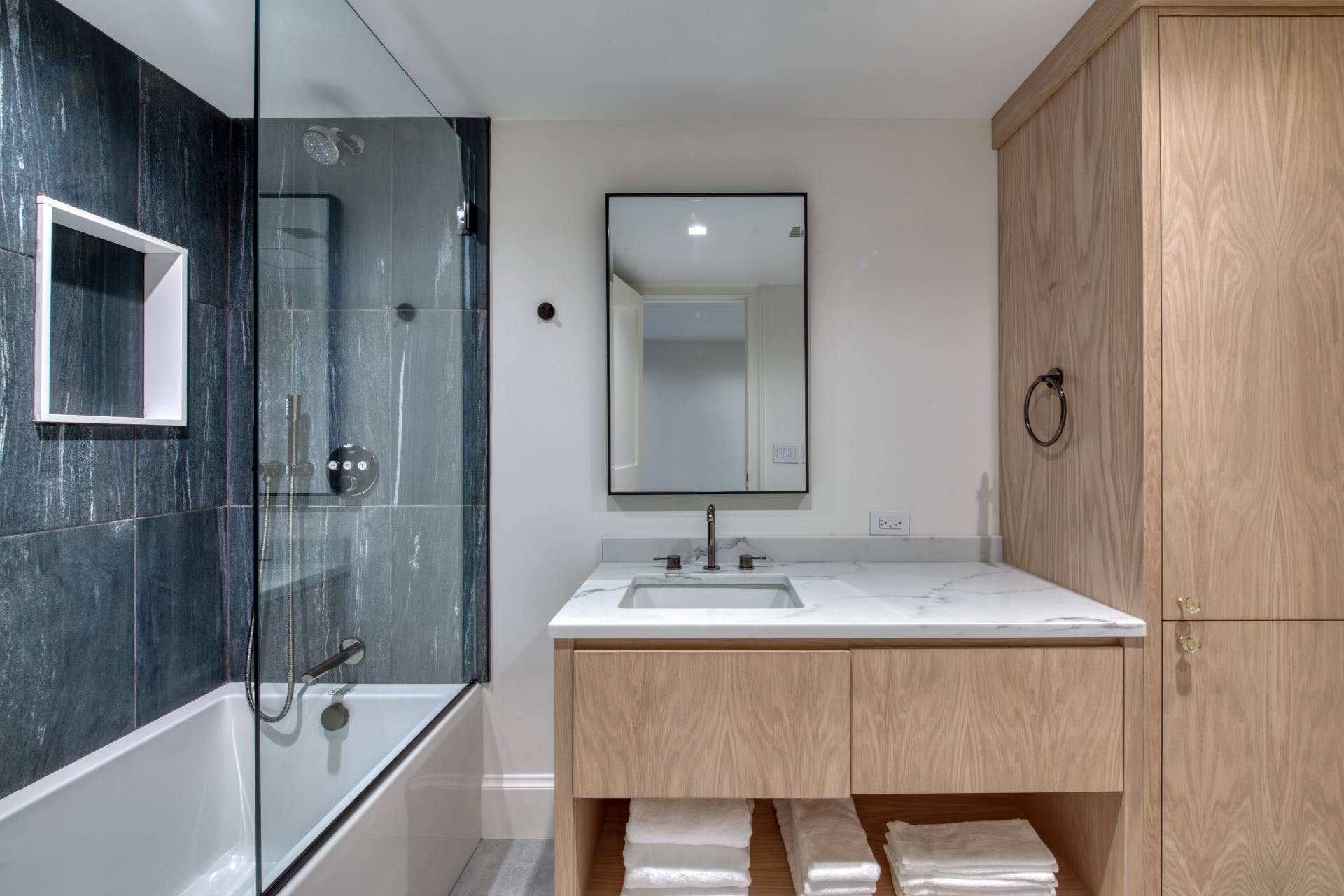 #24 photo, 94 Cooper Lane, サフォーク郡 East Hampton , NY 11937