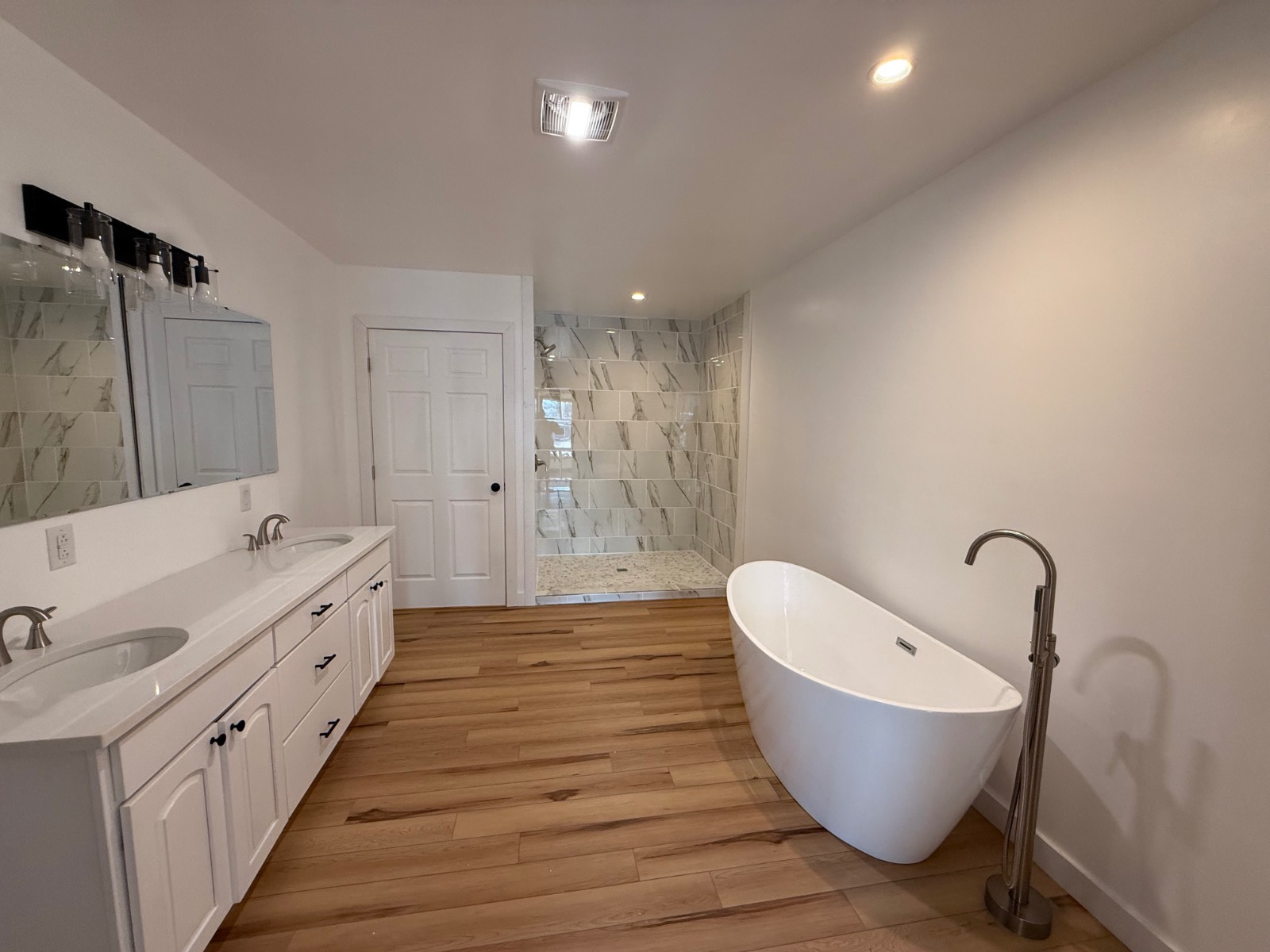 #27 photo, 224  Willie Road, Johnstown , NY 12078