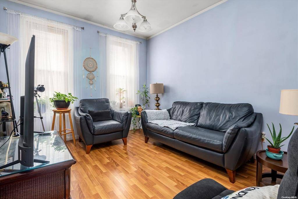 #11 photo, 1772 68th Street, ブルックリン区 Bensonhurst , NY 11204