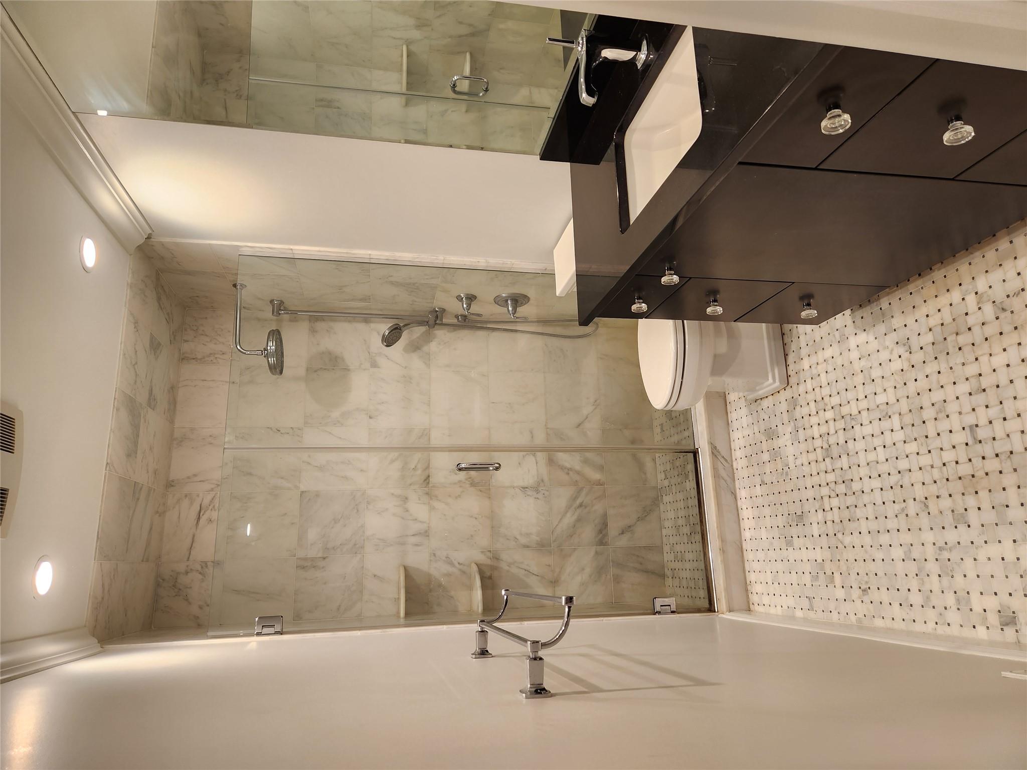 #10 photo, 1 Bengeyfield Drive, 长岛 East Williston , NY 11596