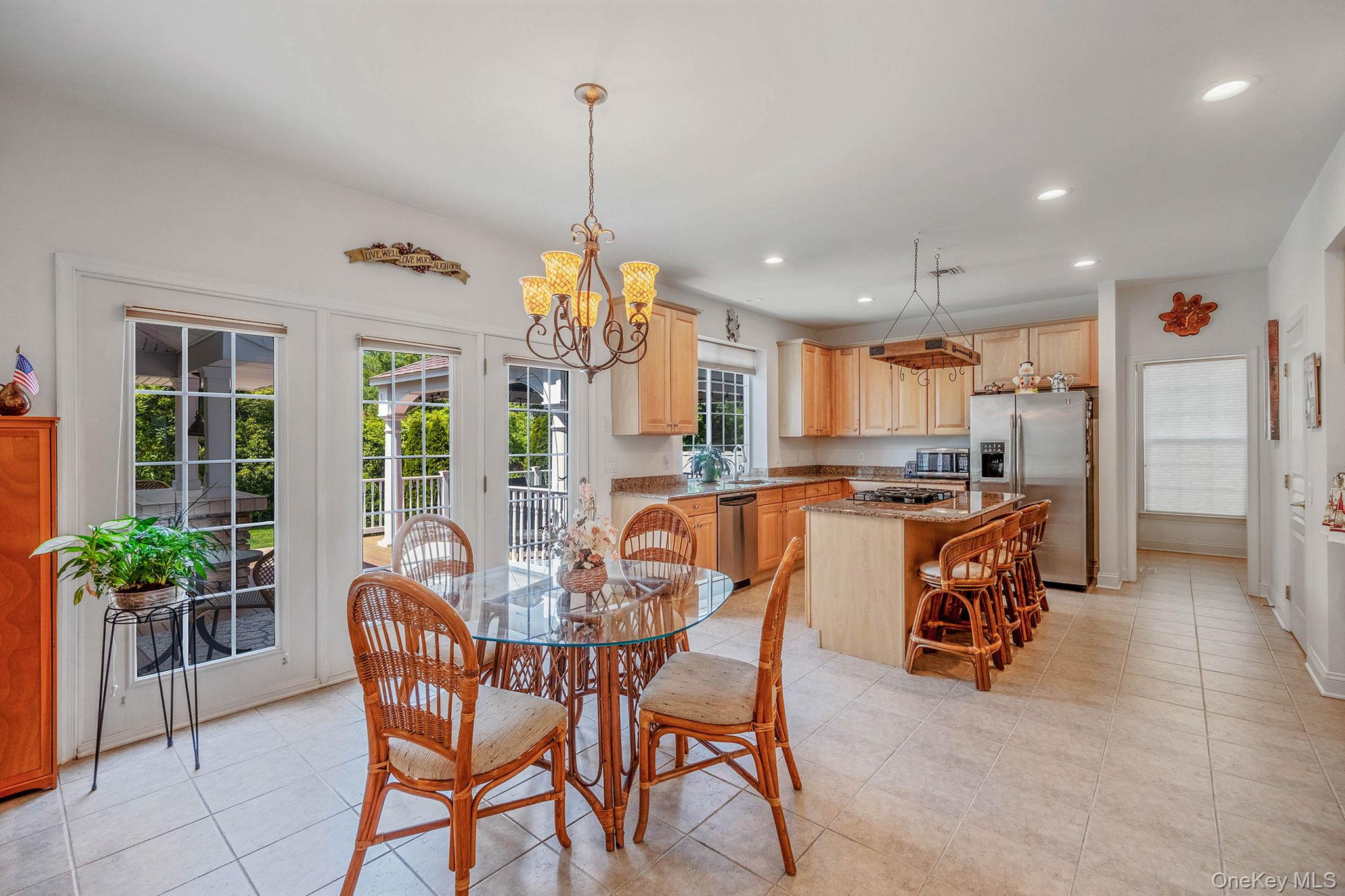 #16 photo, 29 Pinehurst Drive, サフォーク郡 Mount Sinai , NY 11766