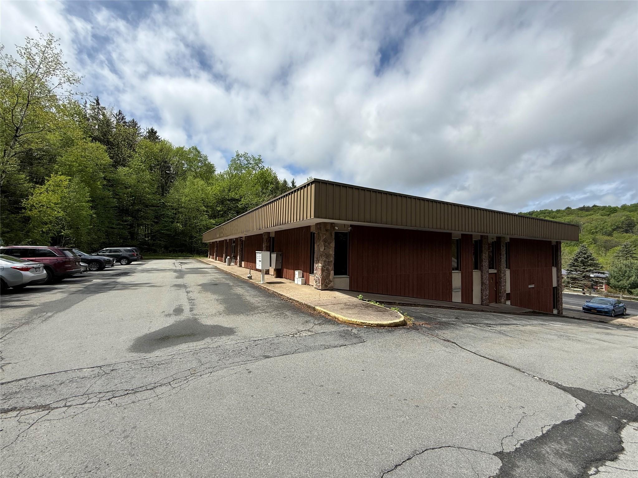 #12 photo, 111 Sullivan Avenue, Ferndale , NY 12734