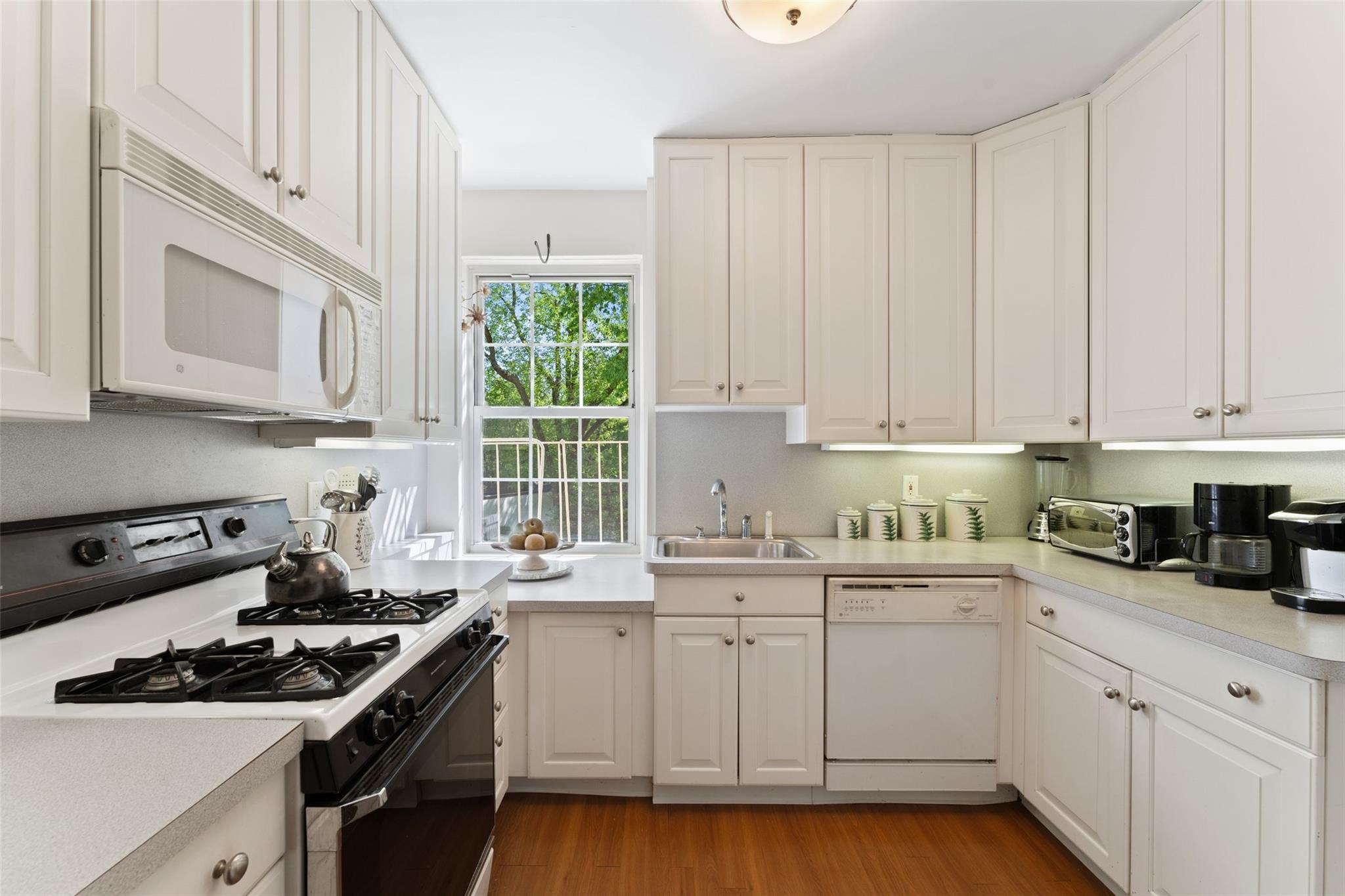 #7 photo, 2 Brooklands, برونكس Bronxville , NY 10708