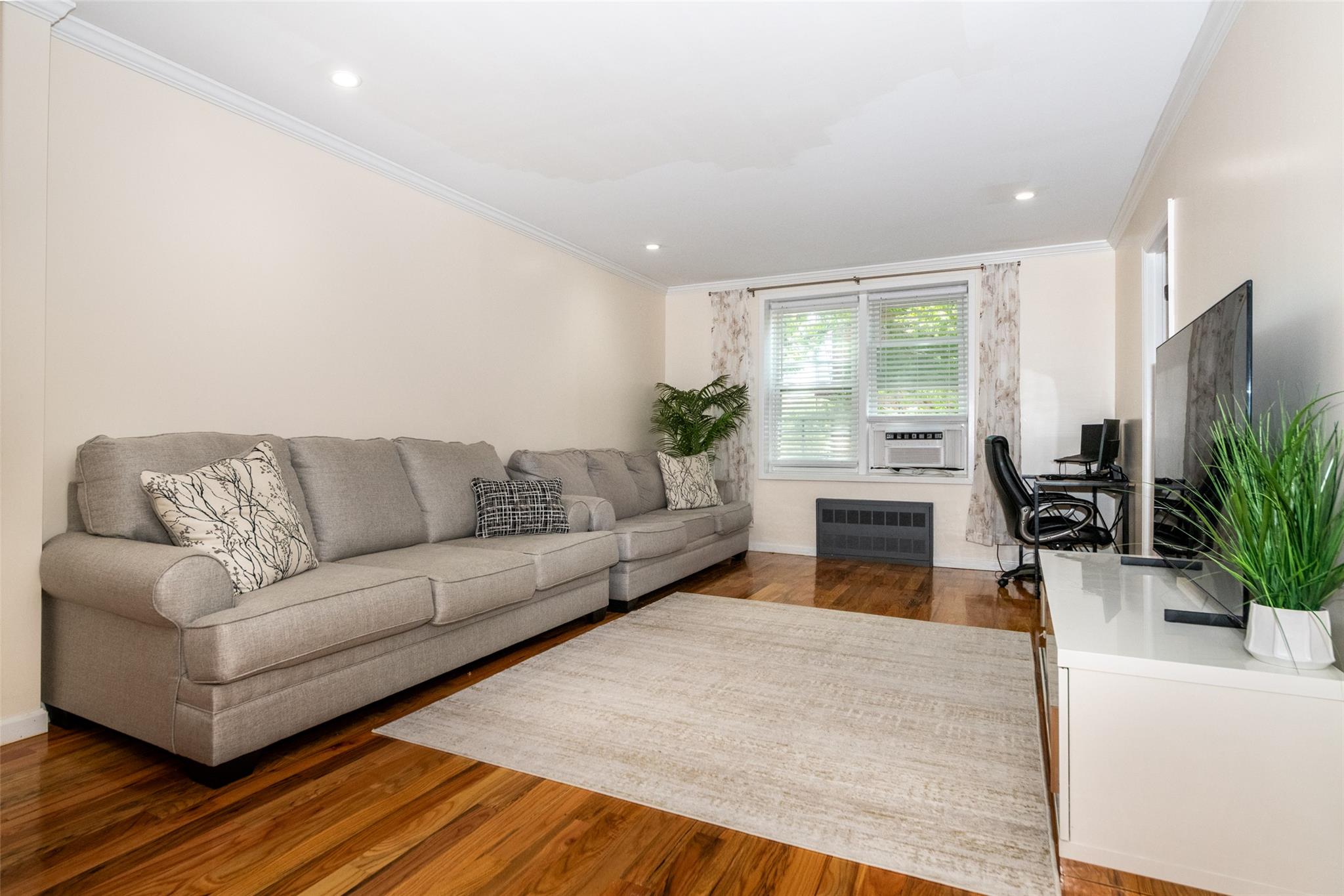 #4 photo, 90 Union Street, New Rochelle , NY 10801-2426