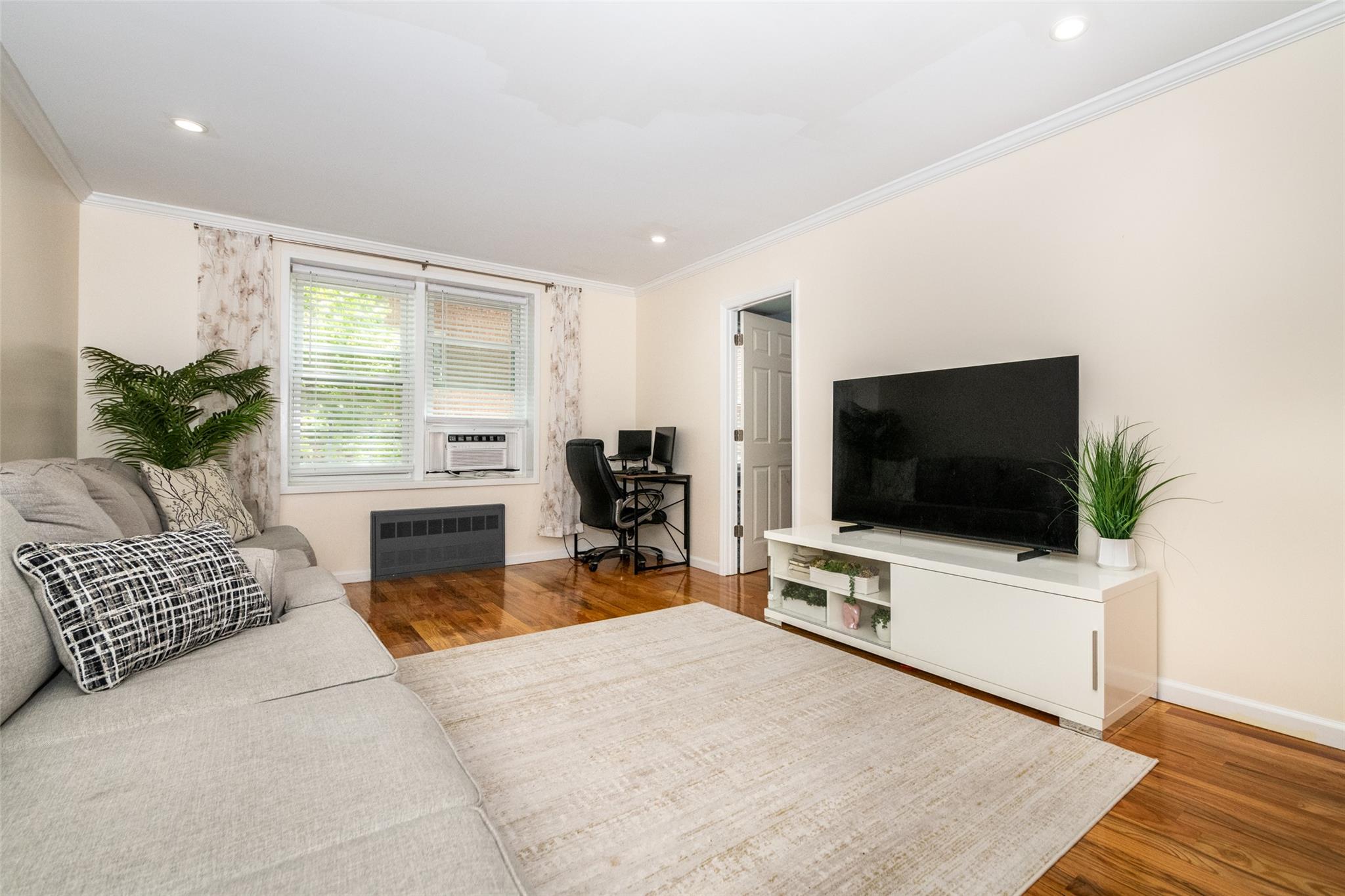 #5 photo, 90 Union Street, New Rochelle , NY 10801-2426