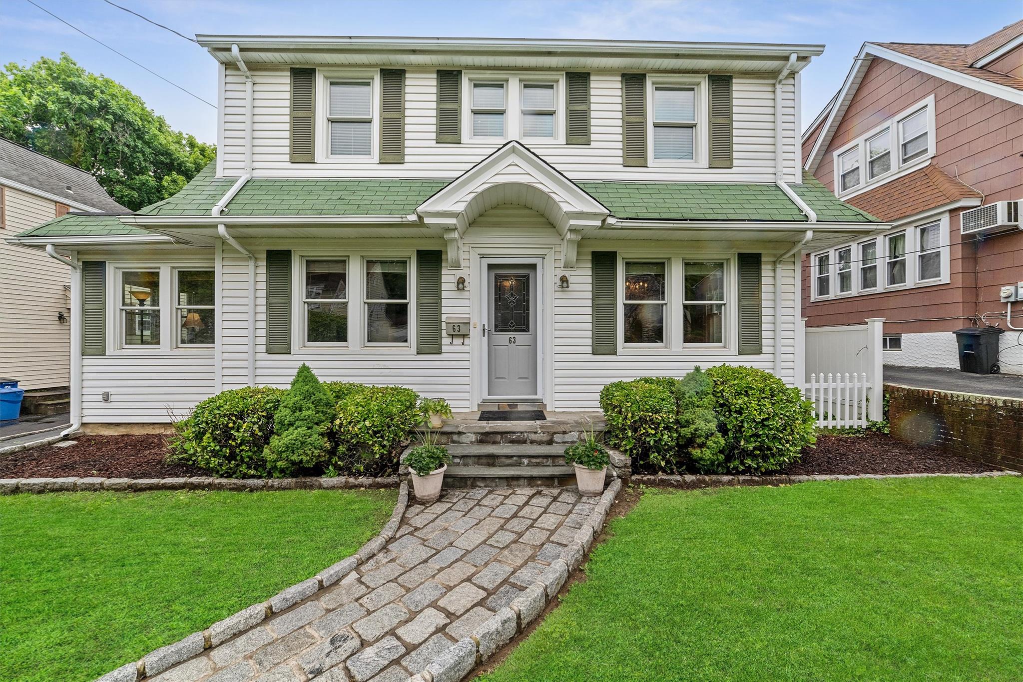 #1 photo, 63 Kingston Avenue, Yonkers , NY 10701