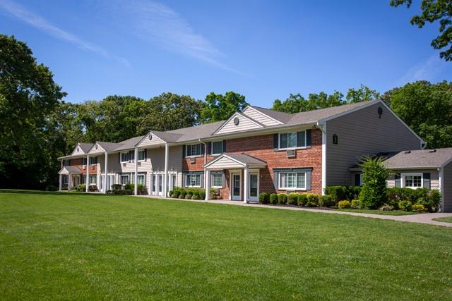 #2 photo, 4 Dunstan Place, サフォーク郡 Coram , NY 11727