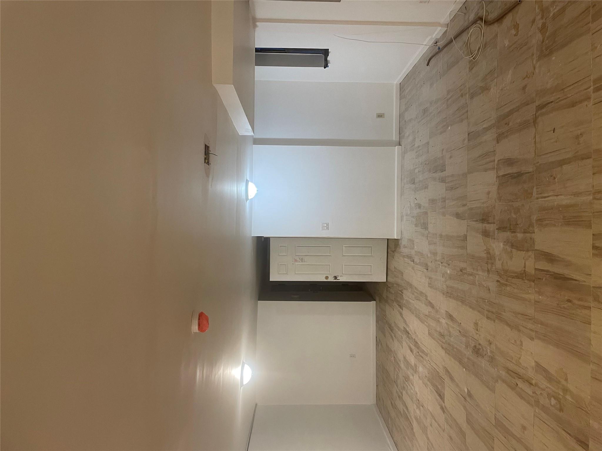 #15 photo, 3418 Irwin Avenue, ブロンクス区 Bronx , NY 10463