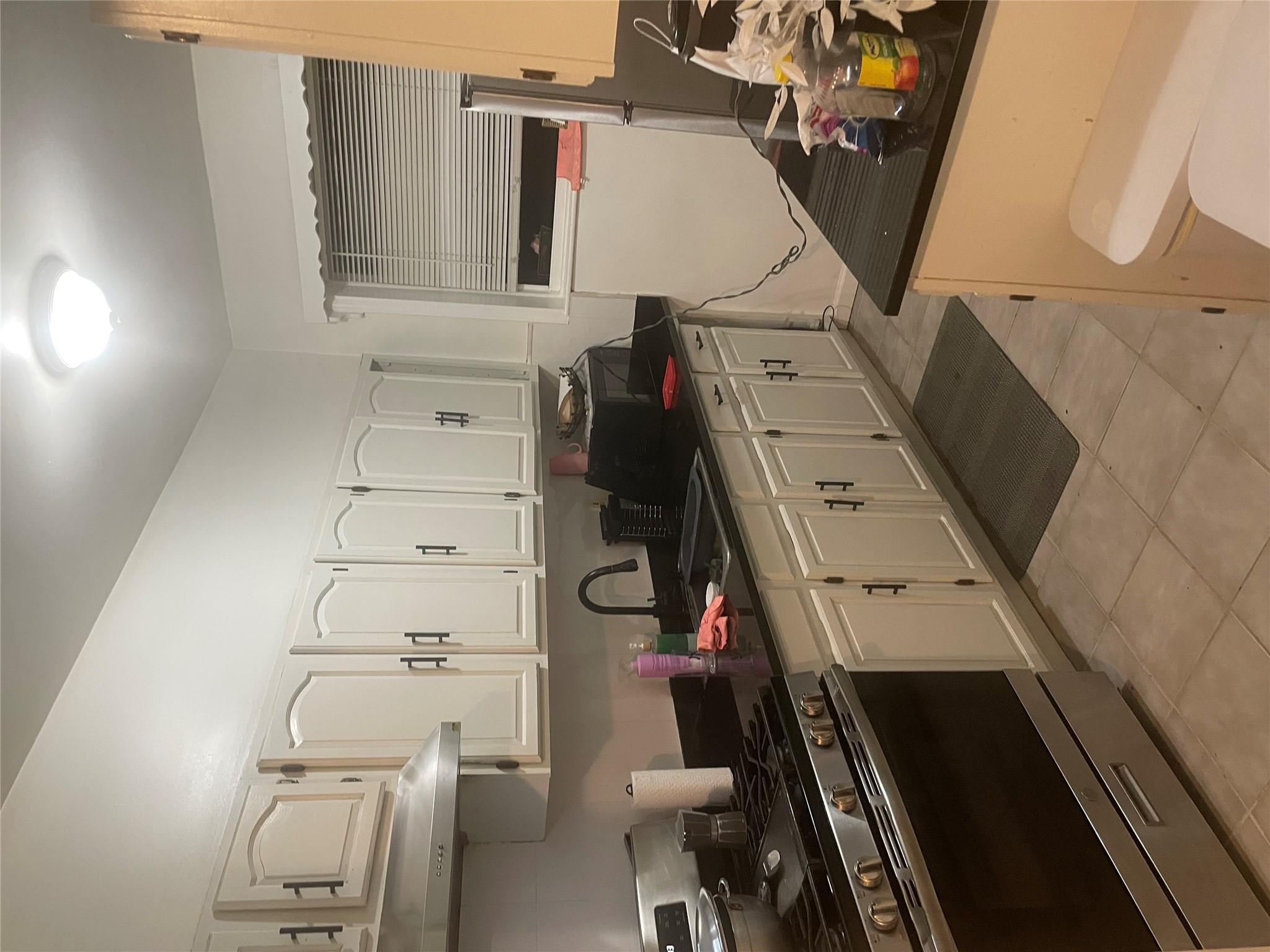 #4 photo, 3418 Irwin Avenue, ブロンクス区 Bronx , NY 10463