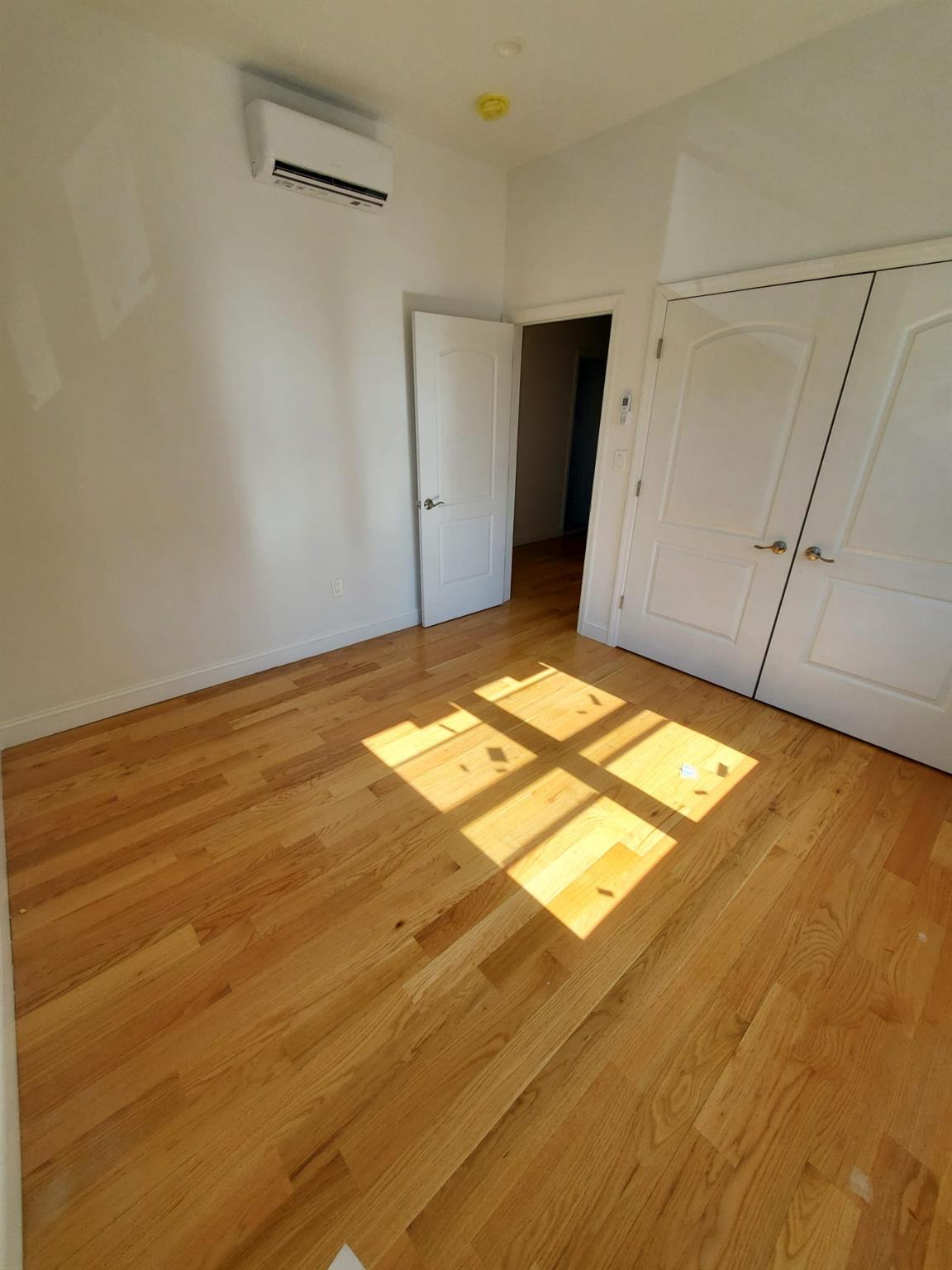 #4 photo, 1415 pinson street, クイーンズ区 Far Rockaway , NY 11691