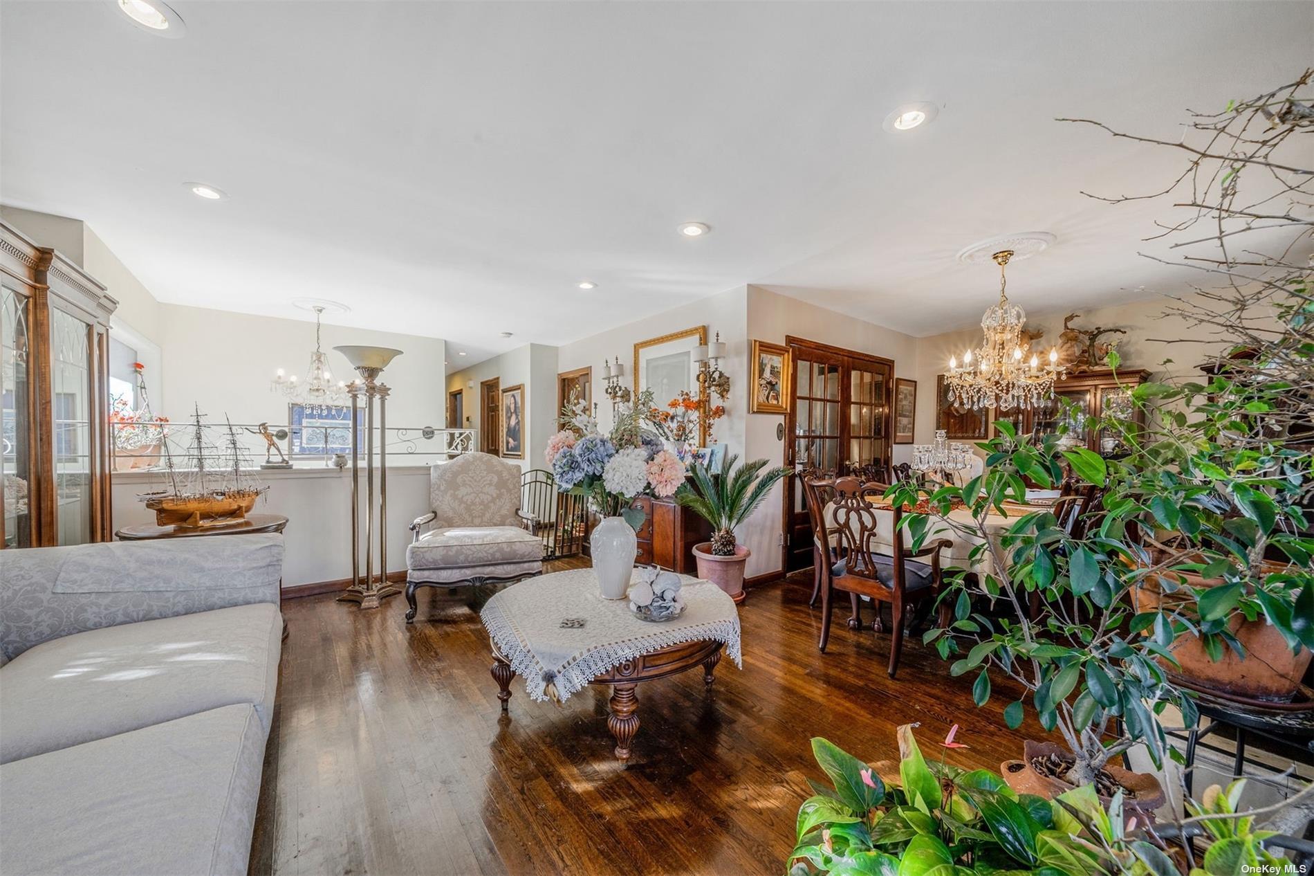 #12 photo, 618 Wall Street, ナッソー郡 West Hempstead , NY 11552