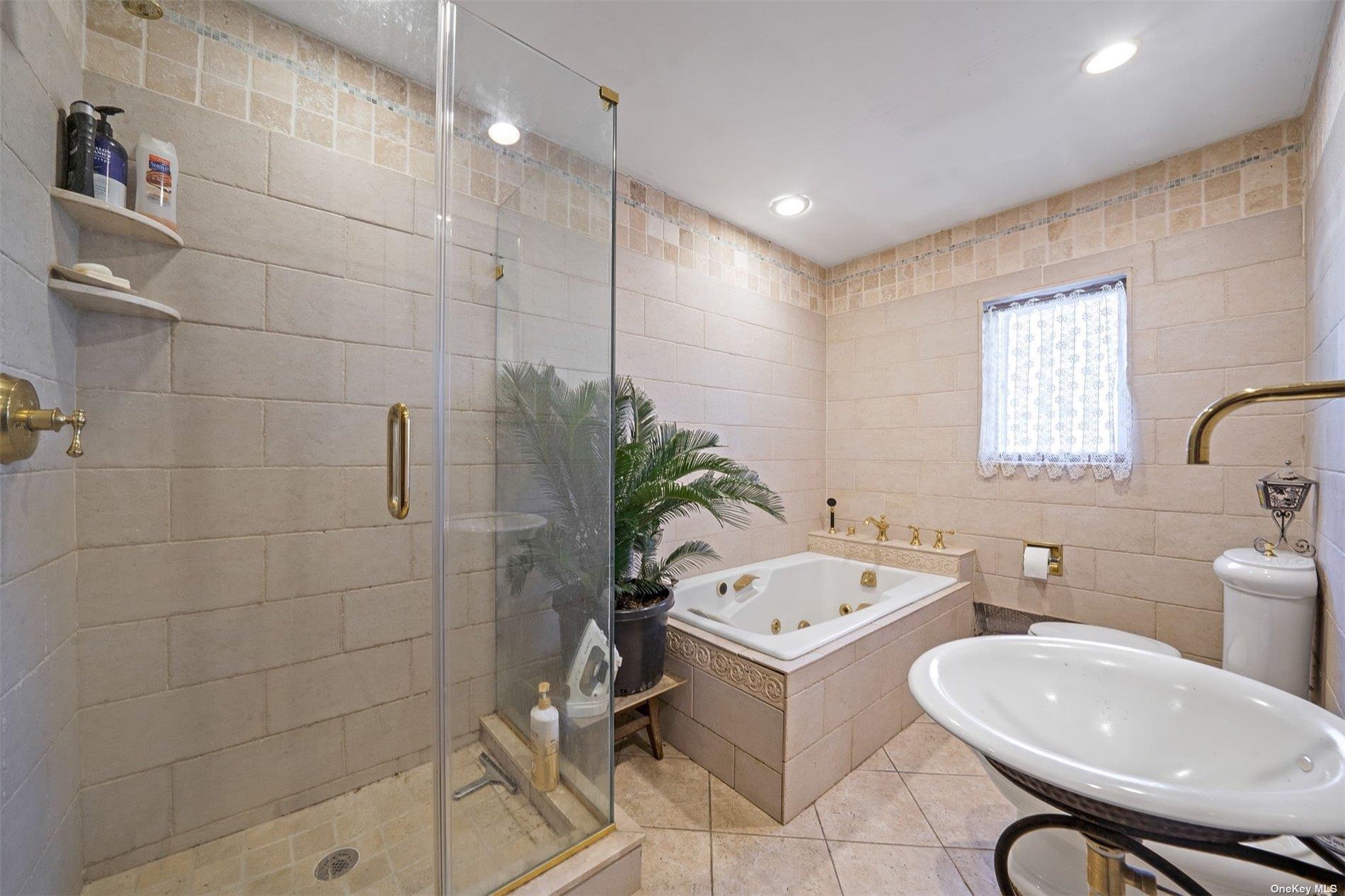 #14 photo, 618 Wall Street, ナッソー郡 West Hempstead , NY 11552