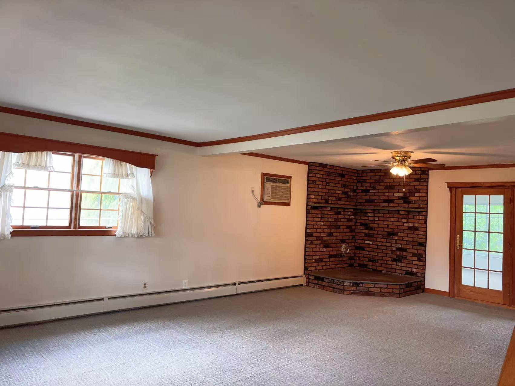 #3 photo, 2090 Post Street, ナッソー郡 East Meadow , NY 11554