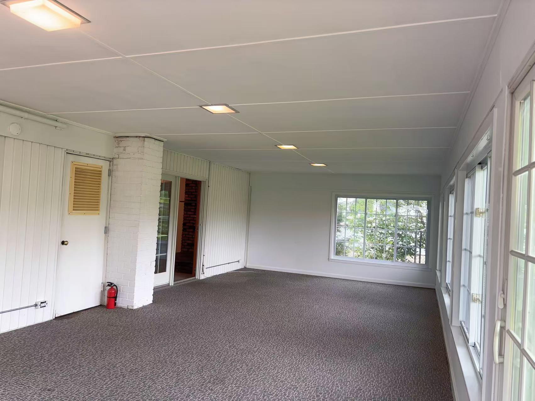 #8 photo, 2090 Post Street, ナッソー郡 East Meadow , NY 11554