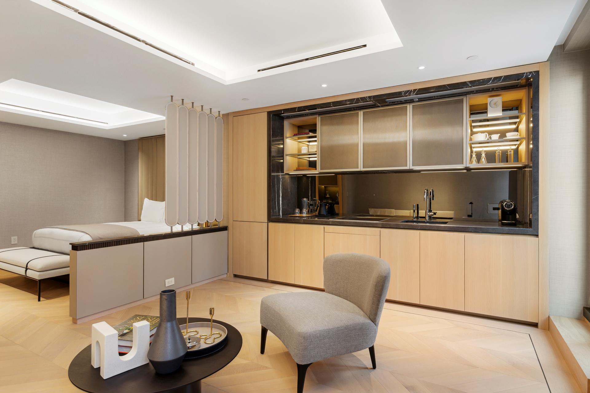 #7 photo, 685 5TH Avenue, マンハッタン Midtown East , NY 10022