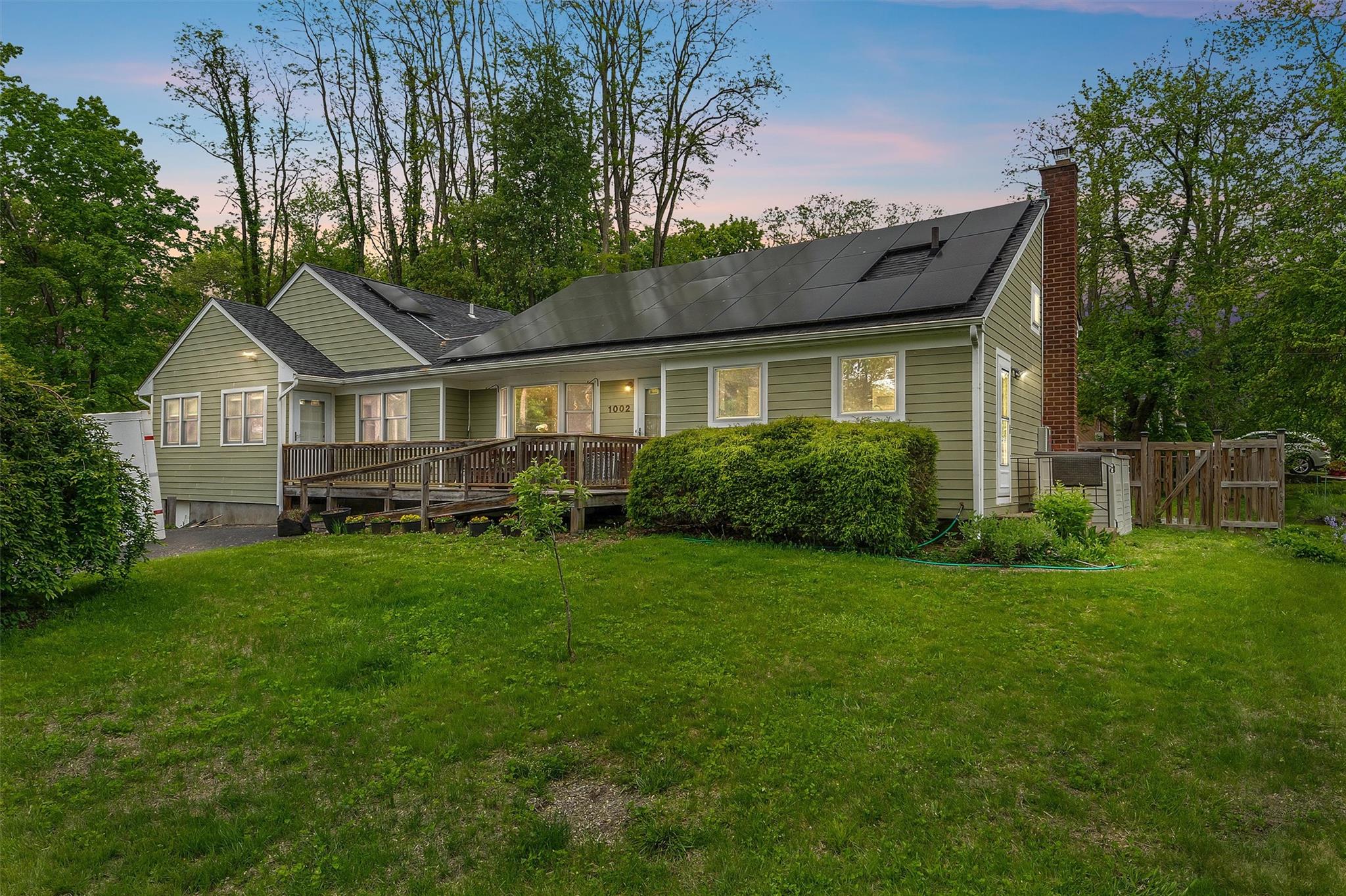 #1 photo, 1002 Fox Meadow Road, Yorktown Heights , NY 10598