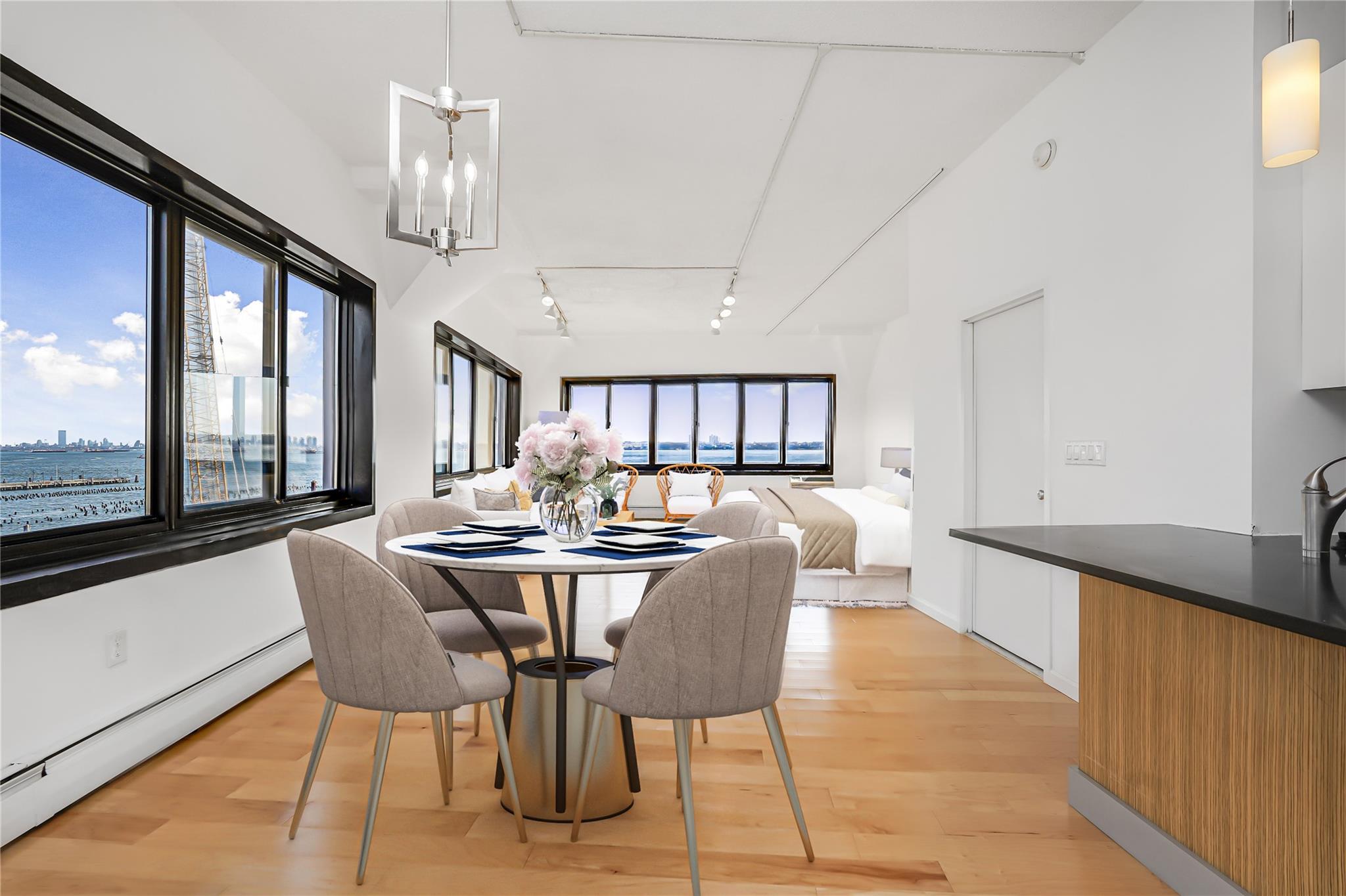 #15 photo, 10 Bay Street Landing, Staten Island , NY 10301