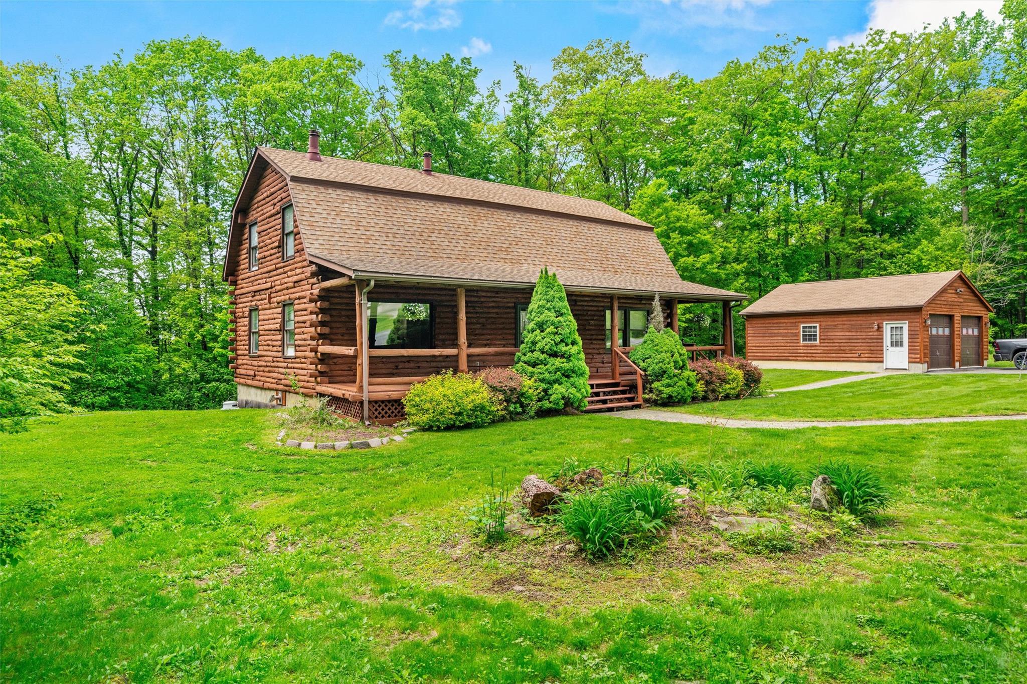 #1 photo, 430 Strawridge Road, Wallkill , NY 12589