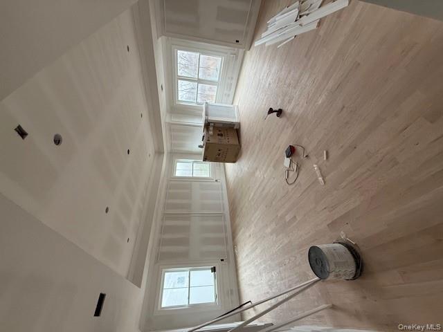 #11 photo, 85 Roundtree Drive, Plainview , NY 11803