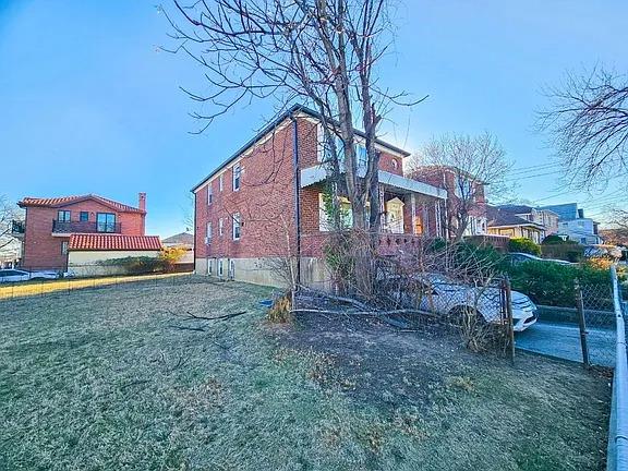 #6 photo, 196-64 45th Avenue, クイーンズ区 Flushing , NY 11358